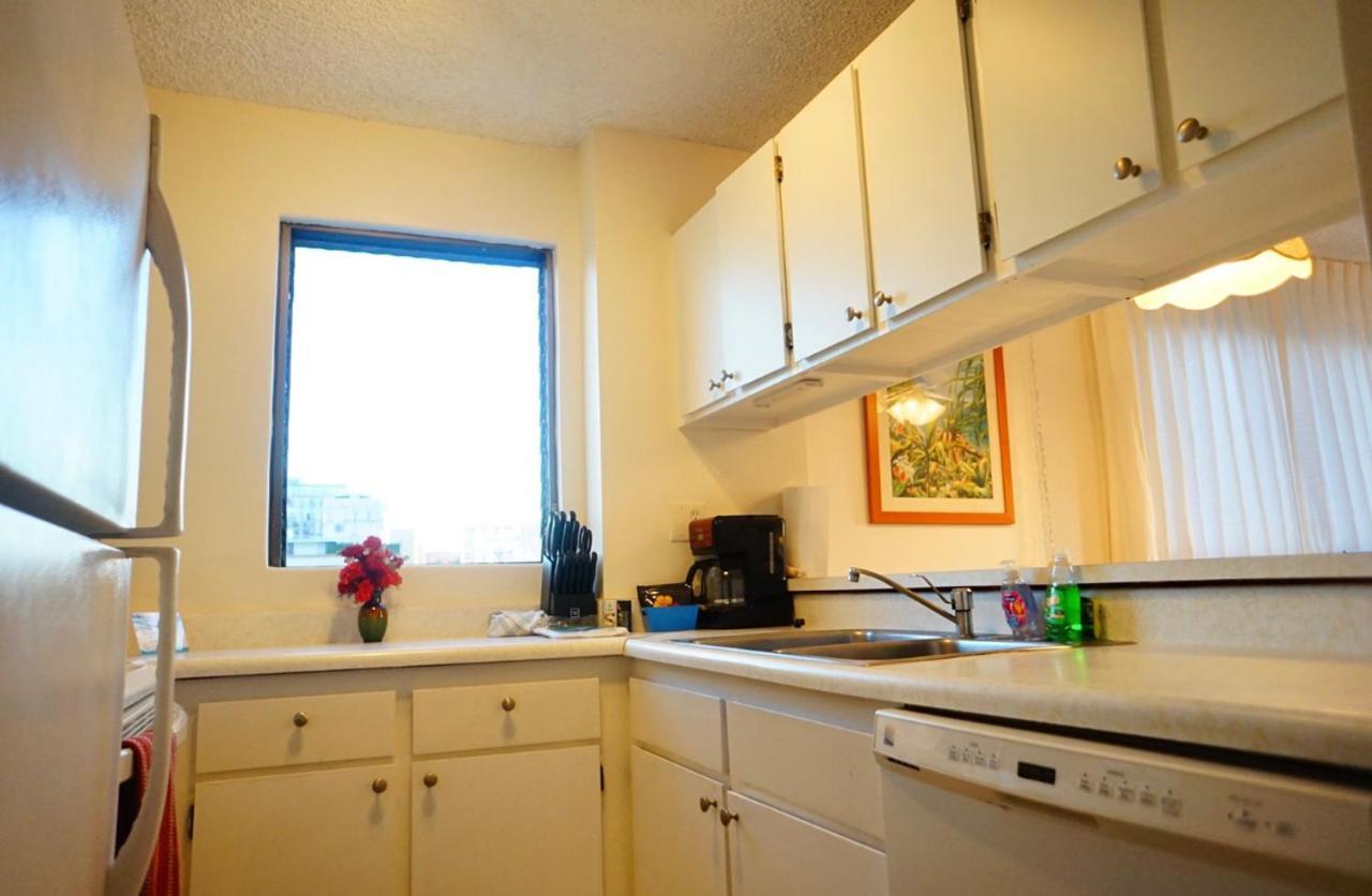 1508- Heart Of Waikiki With Kitchen-Free Parking-King Bed-Corner Unit Apartment Honolulu Exterior photo